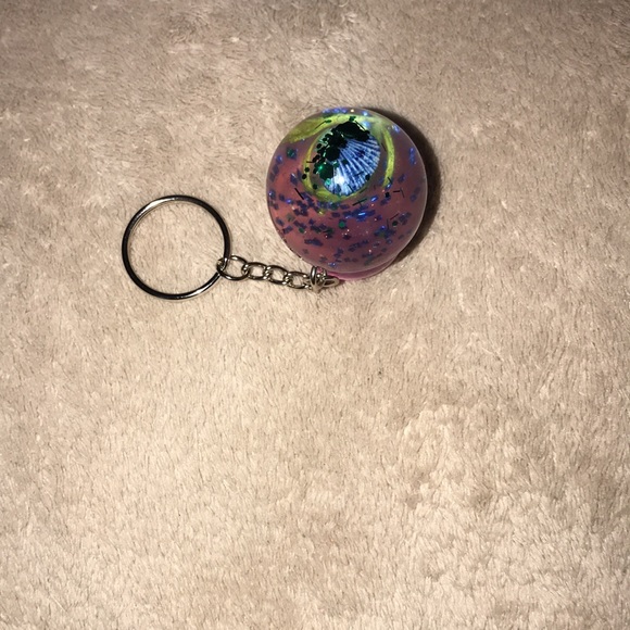 Custom epoxy resin mini mushroom 🍄 keychain New - Picture 4 of 6